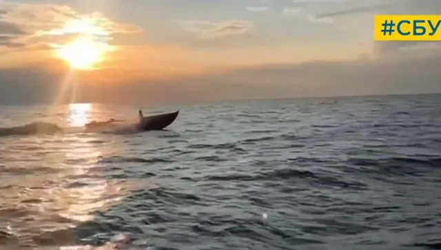 Украйна порази с морски дронове танкер от руския сенчест флот в Черно море