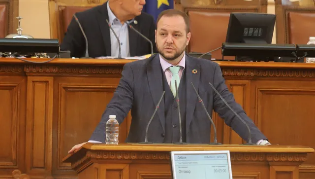 Разследват Борислав Сандов за споразумението с хората от  хижа „Петрохан“, липсват оригиналите