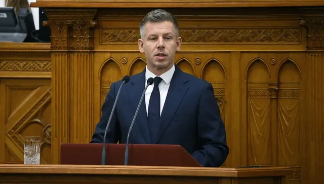 Унгария избира президент, фаворитът на управляващите е критик на Орбан