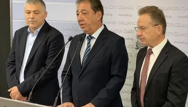 „Синя София“ иска извънредна сесия заради боклука в столицата и обявяване на бедствено положение