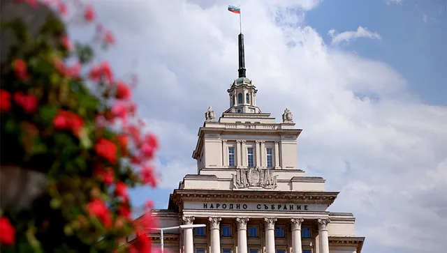 Разглеждат удължителния бюджет: Социалните разходи и плащания по механизма SAFE