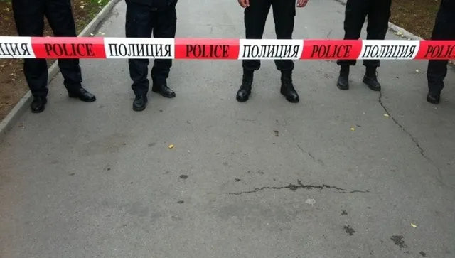 Пловдивската полицията разследва жестоко убийство на млад мъж в Съединение