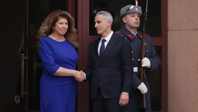 Утре в 10.00 часа Йотова  ще  възложи на Андрей Гюров да състави служебно правителство