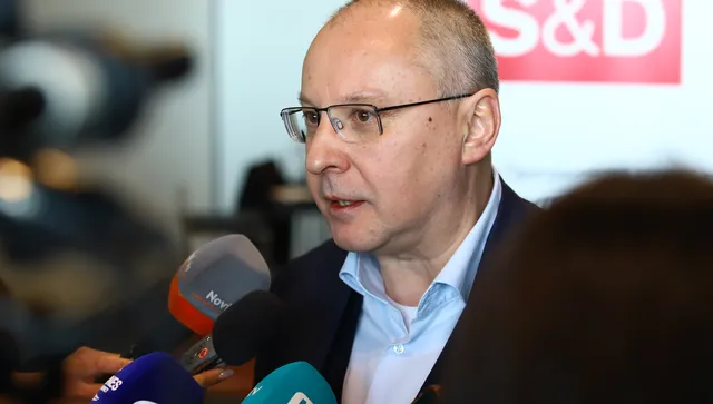 Станишев: БСП допусна да се превърне в част от статуквото, по отношение на Радев е в трудна ситуация